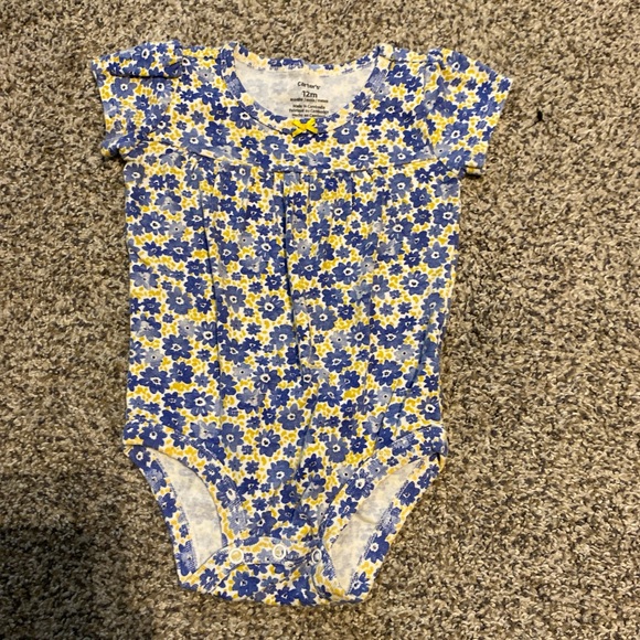 Set of 4 Baby Rompers with Fruit and Floral Prints - Picture 4 of 5